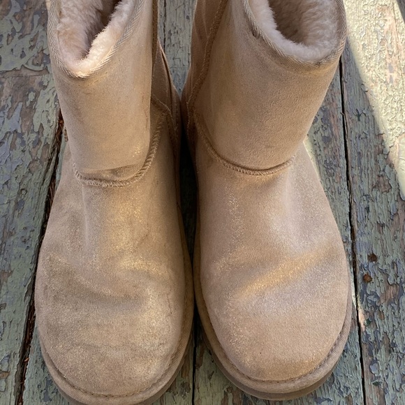 UGG Shoes - Ugg boots
